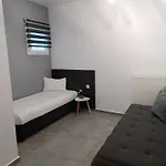 Milias Apartment's * イエリソス